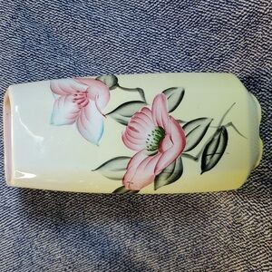 Trimont ware ceramic vase made in Japan